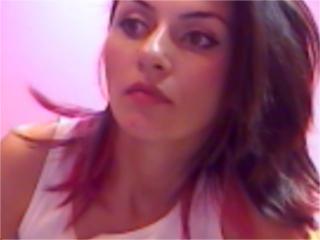 RebecaX - Web cam hard with a White Nude girl 
