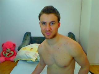 OneSexyGuy - Live hard with a shaved private part Men sexually attracted to the same sex 