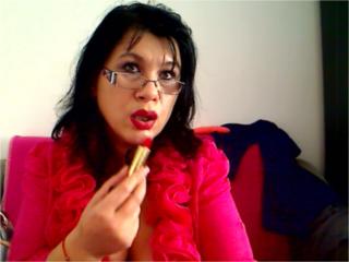 Madellaine69 - Chat live xXx with a plump body Lady 