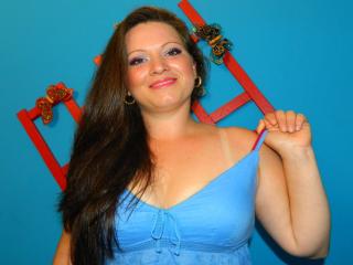 AnaisGrosSeins - Webcam live hot with this bubbielicious Young lady 
