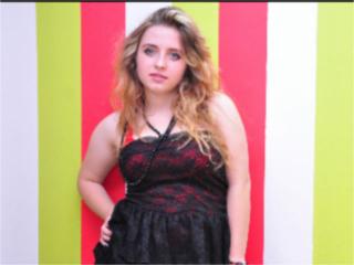 LuckySunshine - Webcam live x with a bubbielicious Exciting babe 