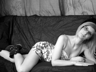 Vannessia - Live sex cam - 2237955