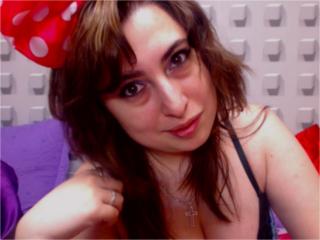 SquirtingDivas - Video chat nude with this cocoa like hair Woman that love other woman 