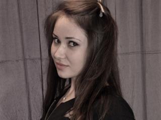 Jassminny - Chat live hard with a being from Europe Hot young lady 