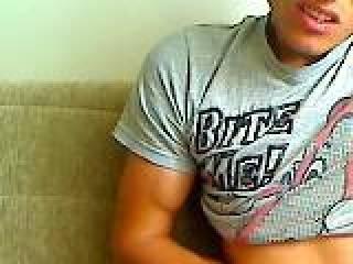 GentilChris - Webcam live x with this Homosexuals with an herculean constitution 