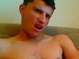GentilChris - Show live exciting with this White Men sexually attracted to the same sex 