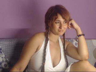 WiseStar - chat online hard with a bubbielicious Girl 