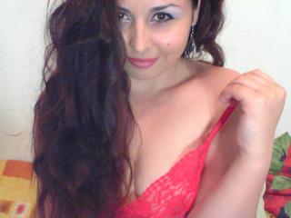 MayaBrunetteFontaine - Web cam nude with this Young and sexy lady with big bosoms 