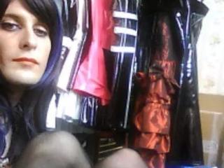 RedValentina - Webcam live nude with a standard tits size Transsexual 