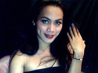 SexyMikayX - Show live hard with a oriental Shemale 
