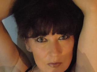 CocoSpirit - Chat cam hard with a auburn hair MILF 