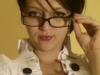 HotYvonne69 - chat online sex with this average constitution Young and sexy lady 