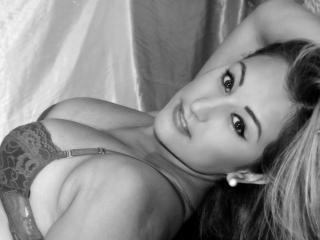 SexyKitty69 - Live sex cam - 2567898