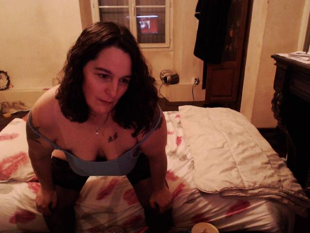Douceur69 - Live porn &amp; sex cam - 2582261