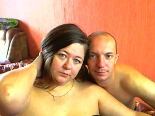 HotManAndGirl - Live nude with this amber hair Girl and boy couple 
