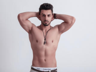 DylanElliottX - Live sex cam - 2697919