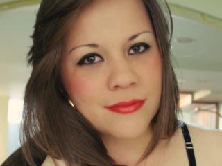 SherryHottie - chat online hot with a latin american Young lady 