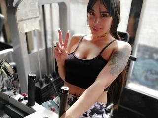 Se dtaljerede oplysninger for AnalisseJade