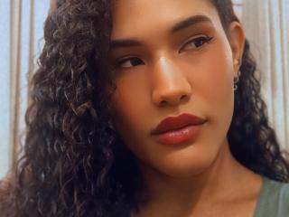 Ver la ficha detallada de BellaJade