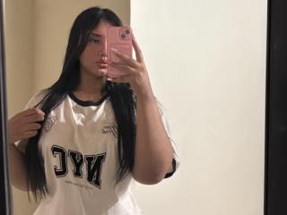 Ver a ficha detalhada de AmaliaDalton