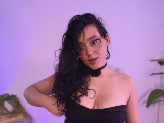 Lásd a SofiaBrowm teljes profilját