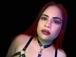 Lásd a JolieCollete teljes profilját