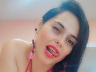 Lásd a CharlotteCrofort teljes profilját