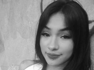 Ver la ficha detallada de SashaHans