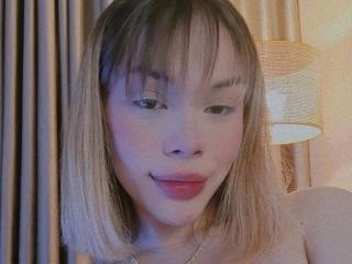 Ver la ficha detallada de EmmaRiveraa