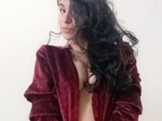 Ver la ficha detallada de AntoniaHoney