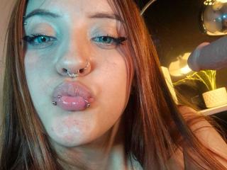 Se komplett profil för MaylinSanchez