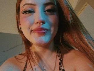 Se komplett profil för MaylinSanchez