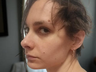 Se komplett profil för Jilliyi