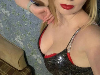 Vedere il profilo completo di DreamingGirl-hot