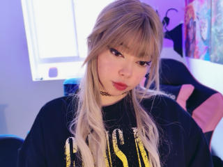 Vedere il profilo completo di Arieyaara