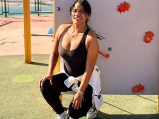 Vedere il profilo completo di IvannaDuran