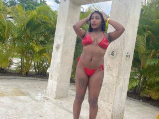 Se dtaljerede oplysninger for AmberQueeny