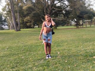 Se dtaljerede oplysninger for AmberQueeny