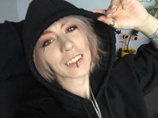 Podívejte se na podrobnou kartu Aurali