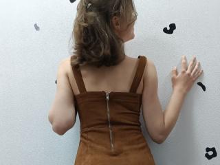 LariElla'in detaylı sayfasını gör