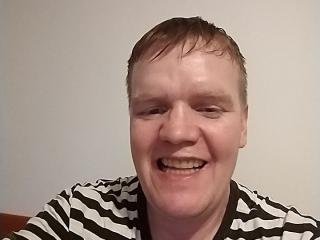 Ver la ficha detallada de Charlieson333