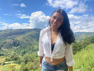 Ver la ficha detallada de JuliaBennett