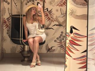 Fișa detaliată a EvaAdderiy