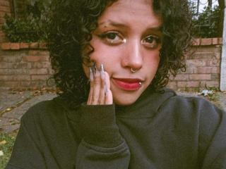 Ver la ficha detallada de LunaKeller