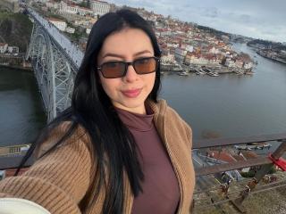 Fișa detaliată a IsabellaJames