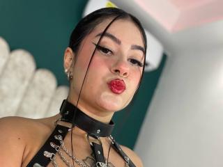 Ver la ficha detallada de AlanaaWalker