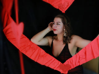 Ver la ficha detallada de EmiliaMilf