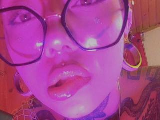 Ver la ficha detallada de AmberKeller