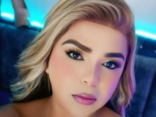 Ver la ficha detallada de ValerieDeschanel