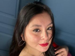 Ver la ficha detallada de EmaJames